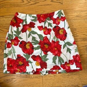 Red floral skirt with built in shorts XS